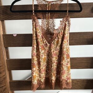 Floral Lace Trim Cami Top: neutral hues